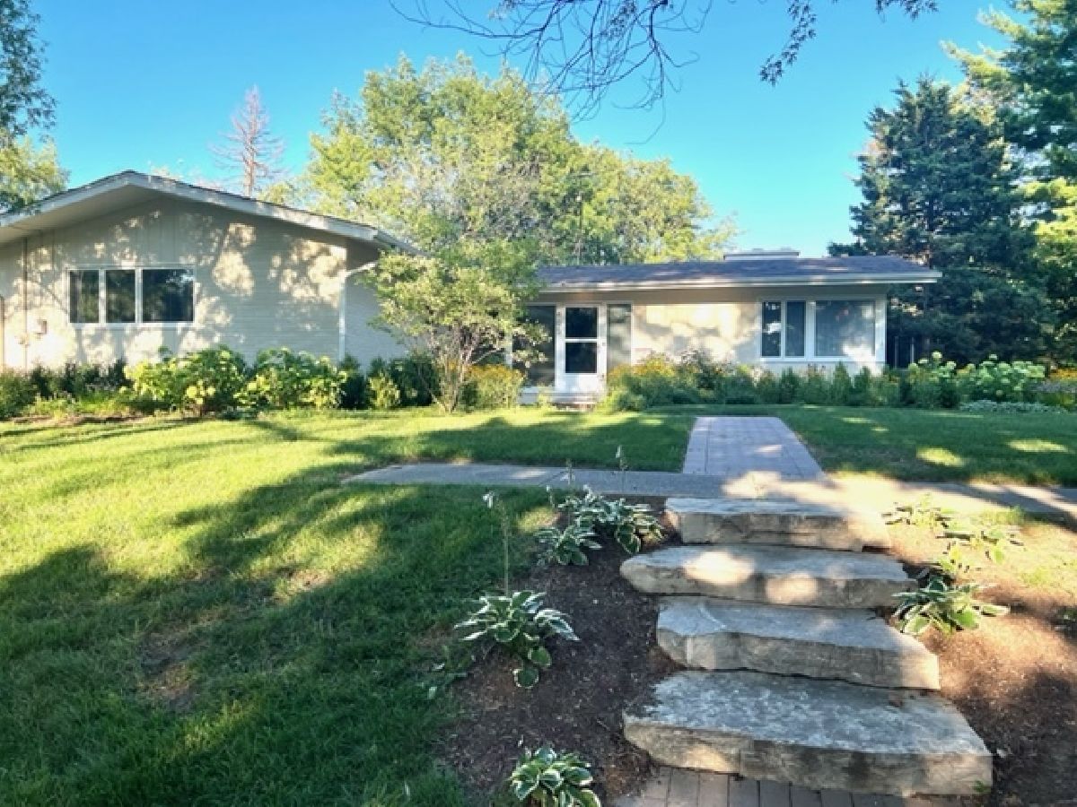 Homes & Condominiums Sold East Lake Bluff Lake Bluff Illinois, 405 Lincoln