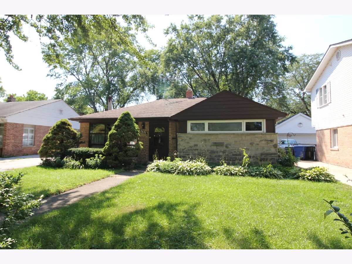 Homes Sold Governors Park Homewood Illinois, 17632 Lincoln