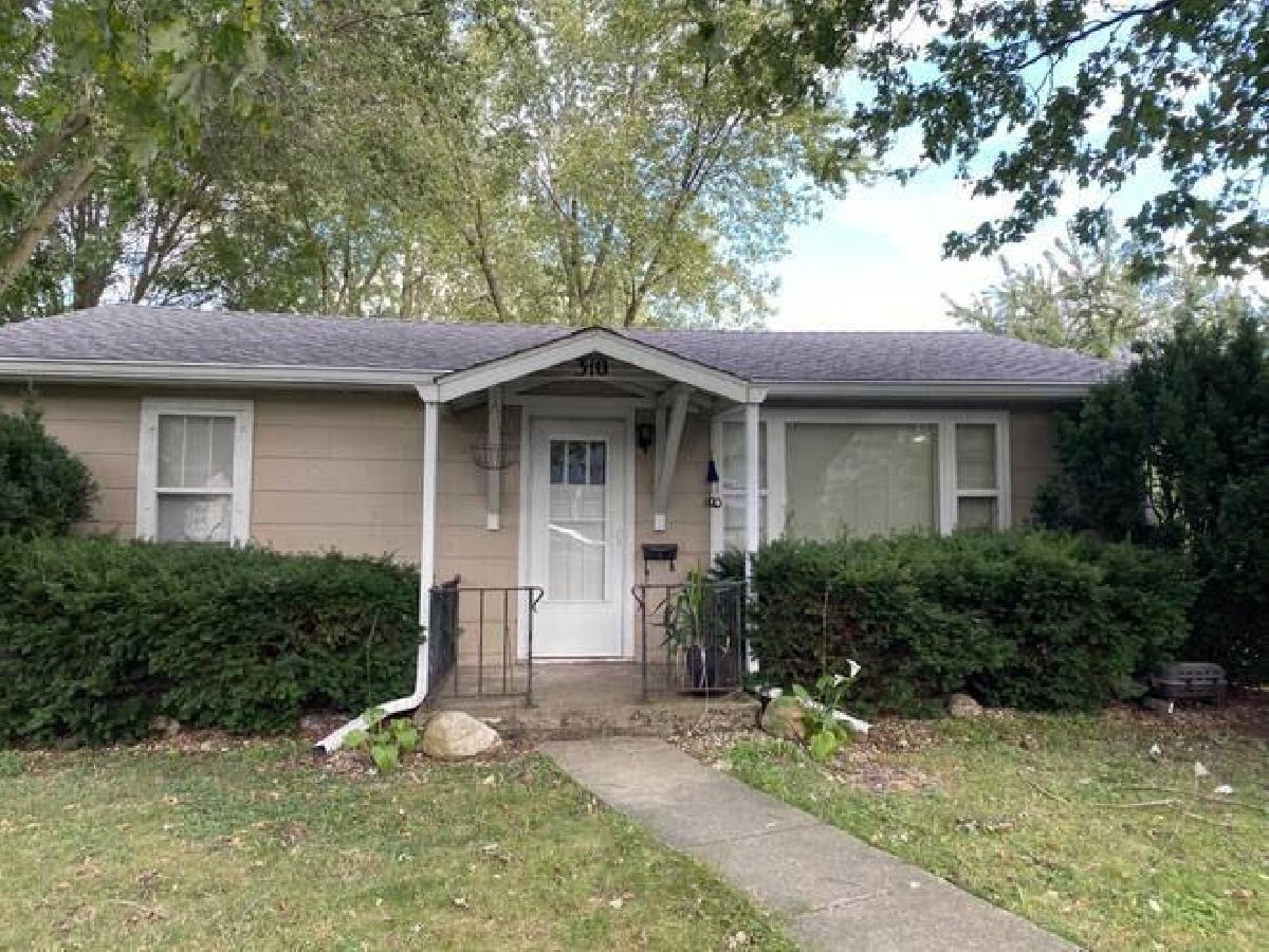  Sold Arthur , 310 Beech