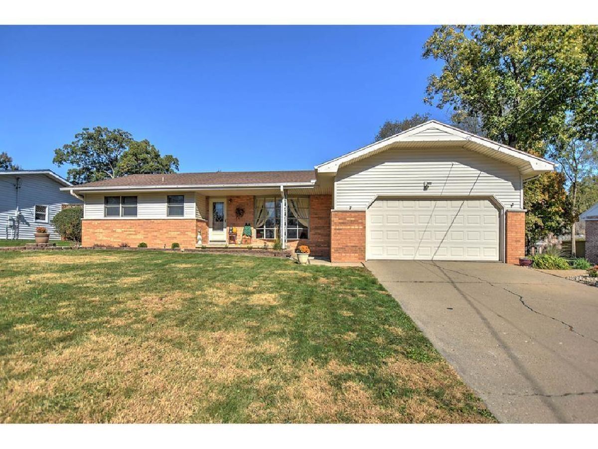  Sold Mt Zion , 930 Dee Lee