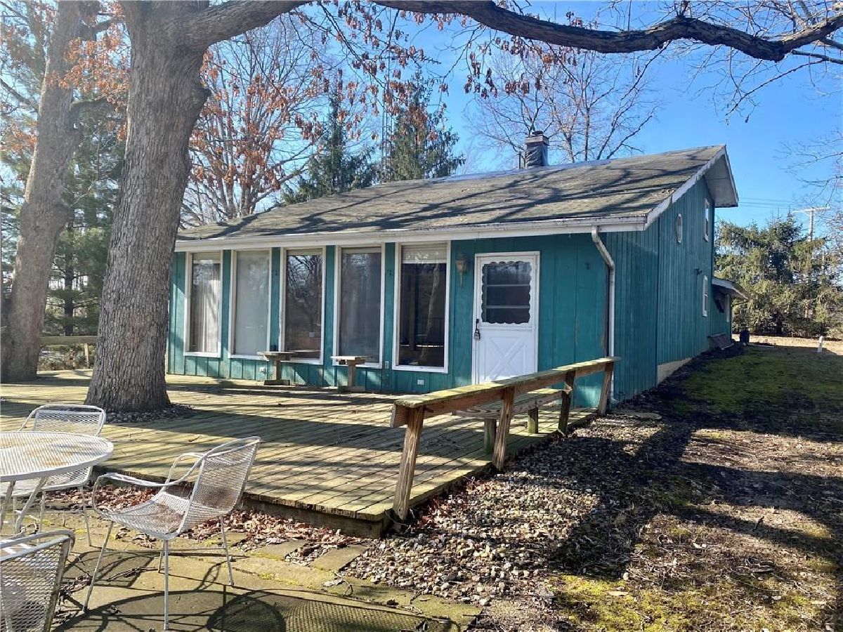  Sold Neoga , 47 Lockhart