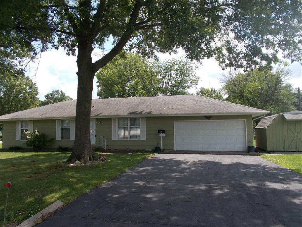 Homes Sold Hickory Point Sub Shelbyville , 1520 1900 East