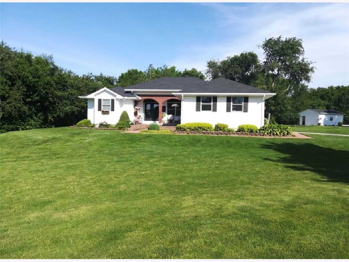  Sold Hoopeston , 36950 Sally
