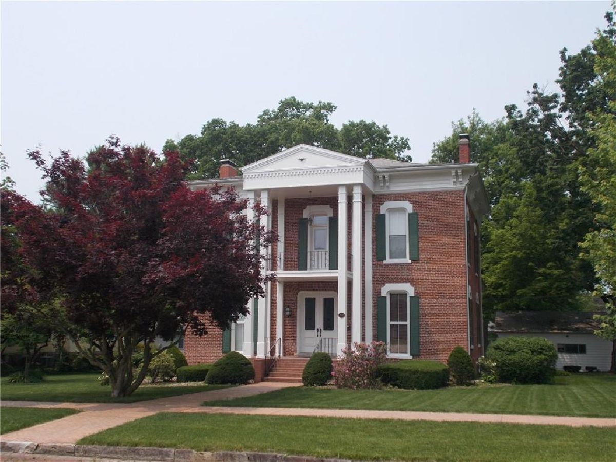 Homes Sold Scovils 2nd Add Shelbyville , 822 Broadway
