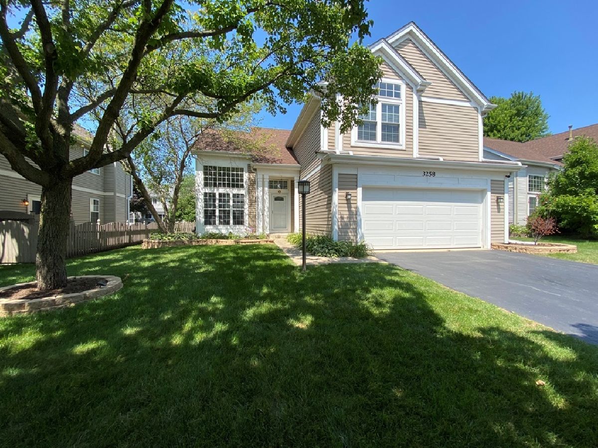 Homes Sold Concord Valley Aurora Illinois, 3258 Grafton