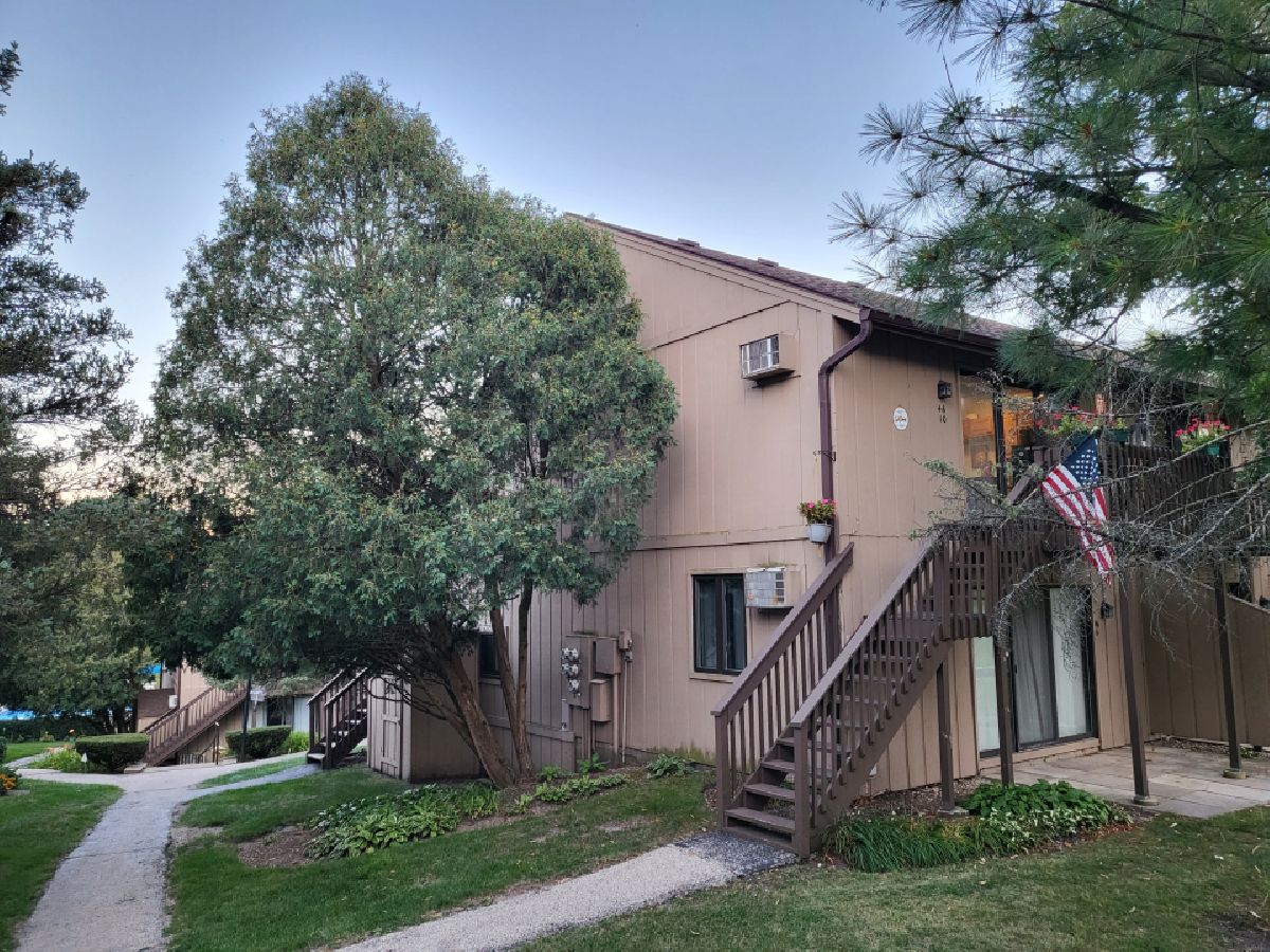 Vacation Village Fox Lake IL, Condos & Townhomes For Sale & For Rent