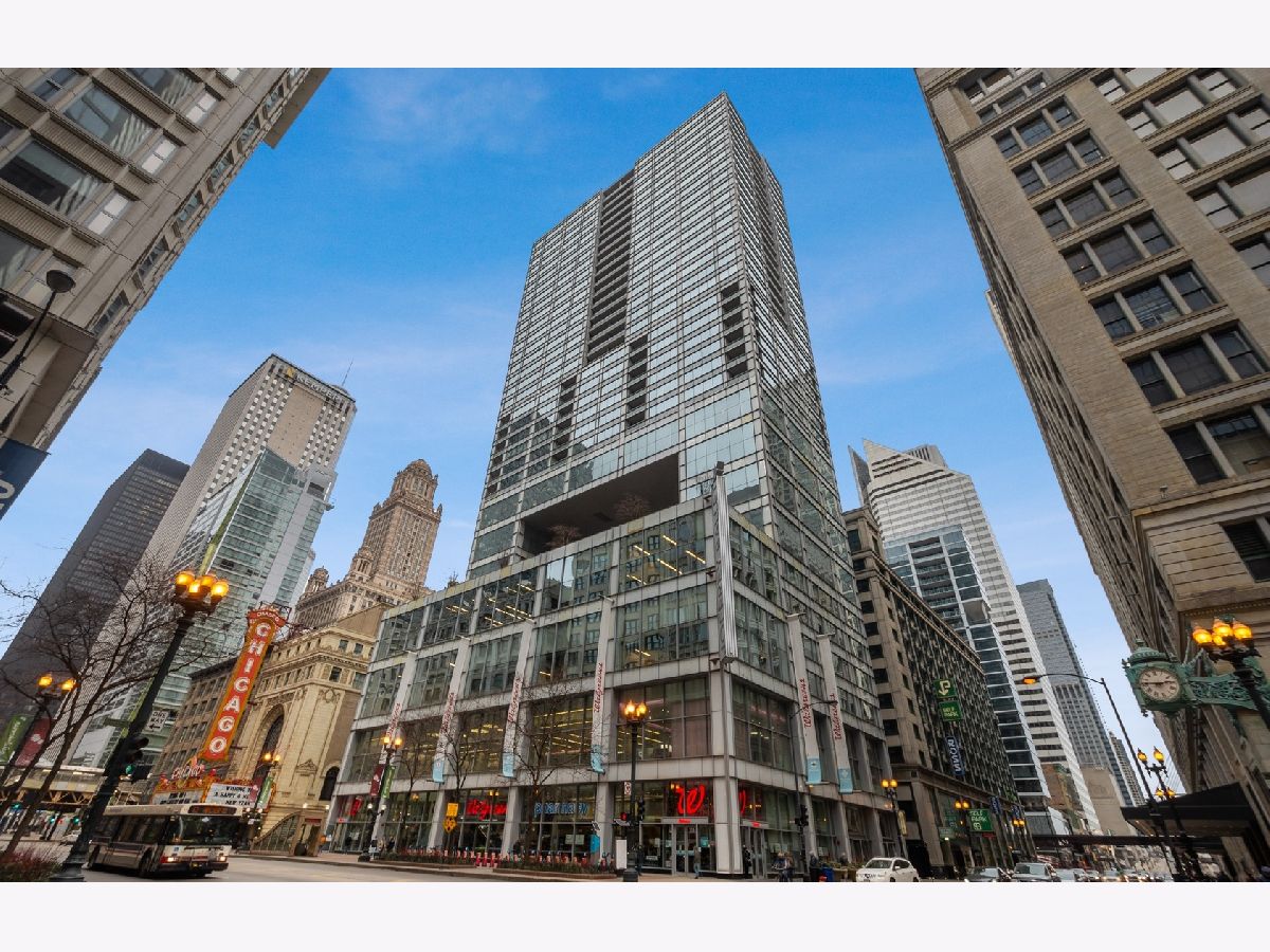 Condos & Townhomes Rented Joffrey Tower Chicago Illinois, 8 Randolph
