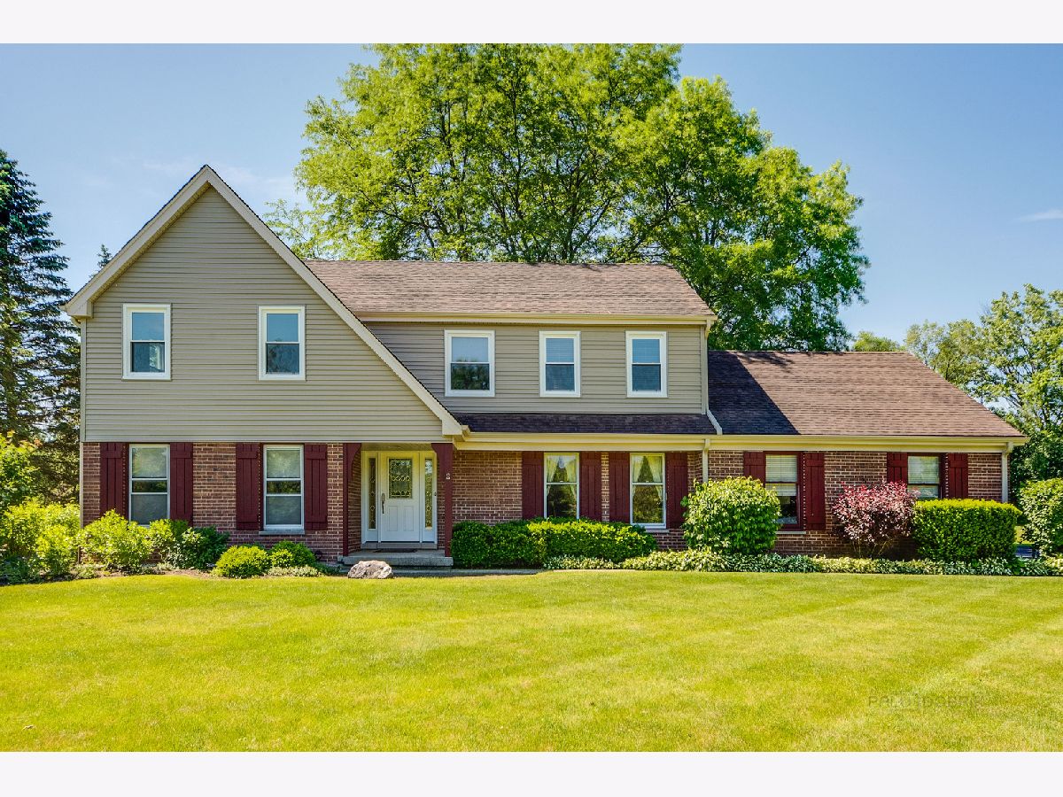 Homes For Sale Terre Fair Libertyville Illinois, 833 Terre Drive