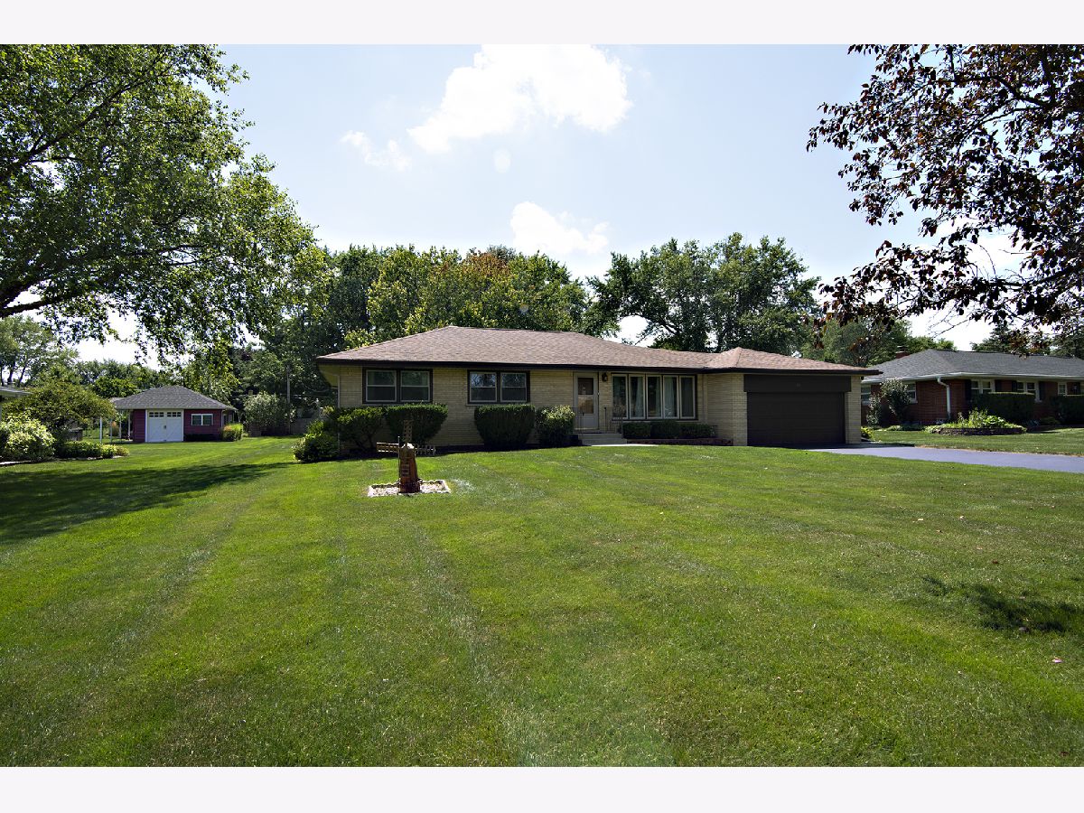 Homes Sold Sunset Hills Schaumburg Illinois, 411 Niagara
