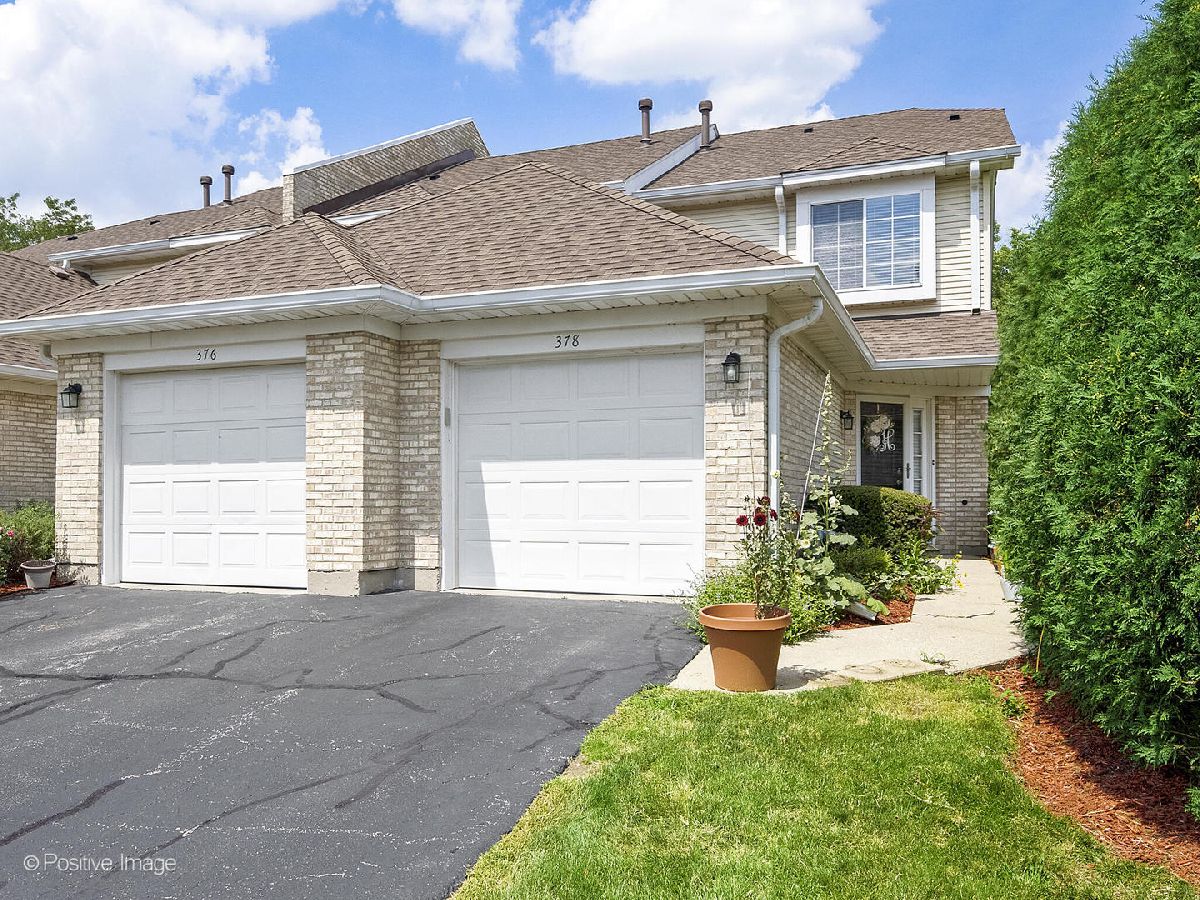 Townhomes Sold Sherwood Commons Bolingbrook Illinois, 378 Lakeview