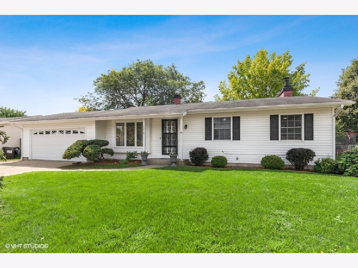 Homes Sold Fox Ridge Mchenry Illinois, 5013 Sandburg