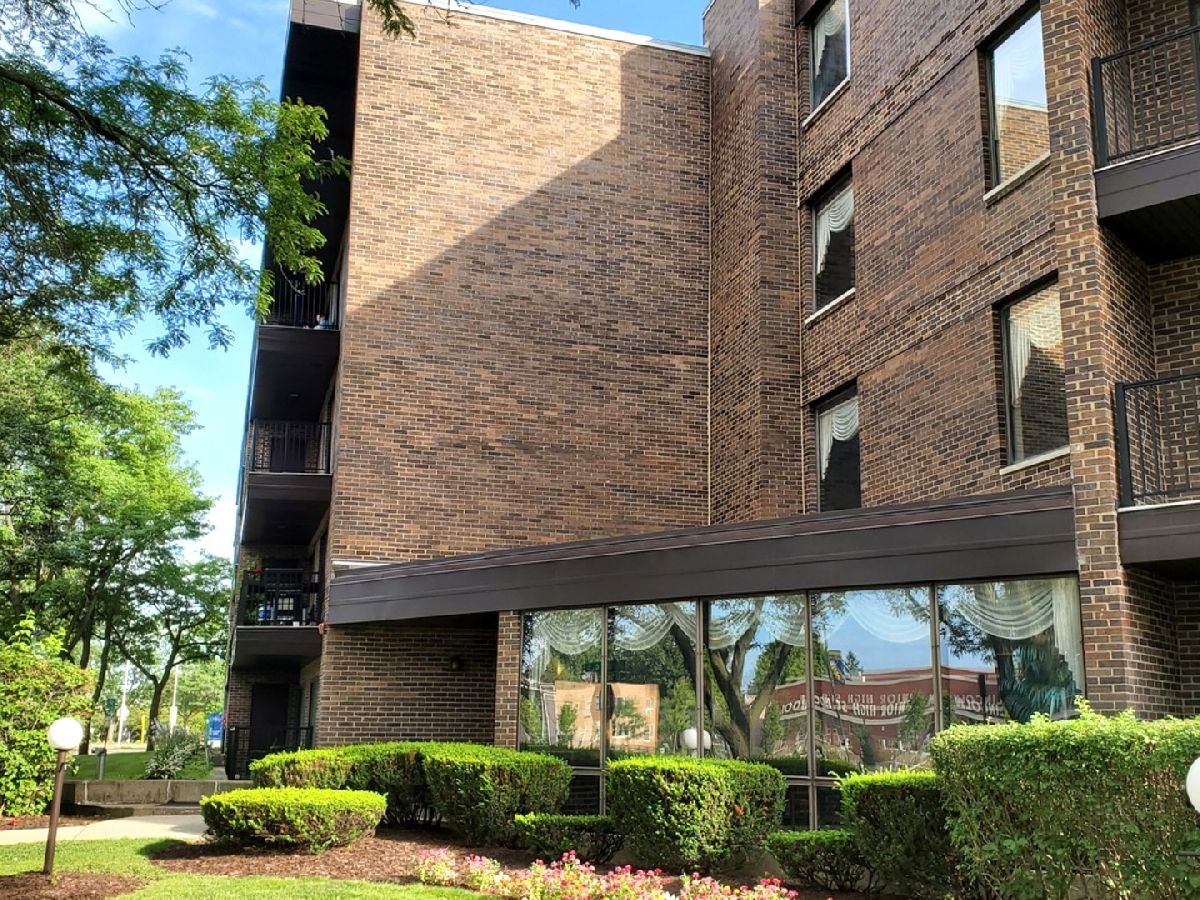 Condominiums Sold Tiffany South Skokie Illinois, 5019 Mulford