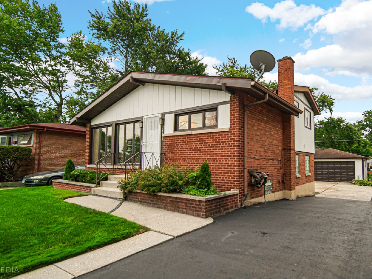 Homes & Townhomes Sold Marynook Chicago Illinois, 8546 Woodlawn