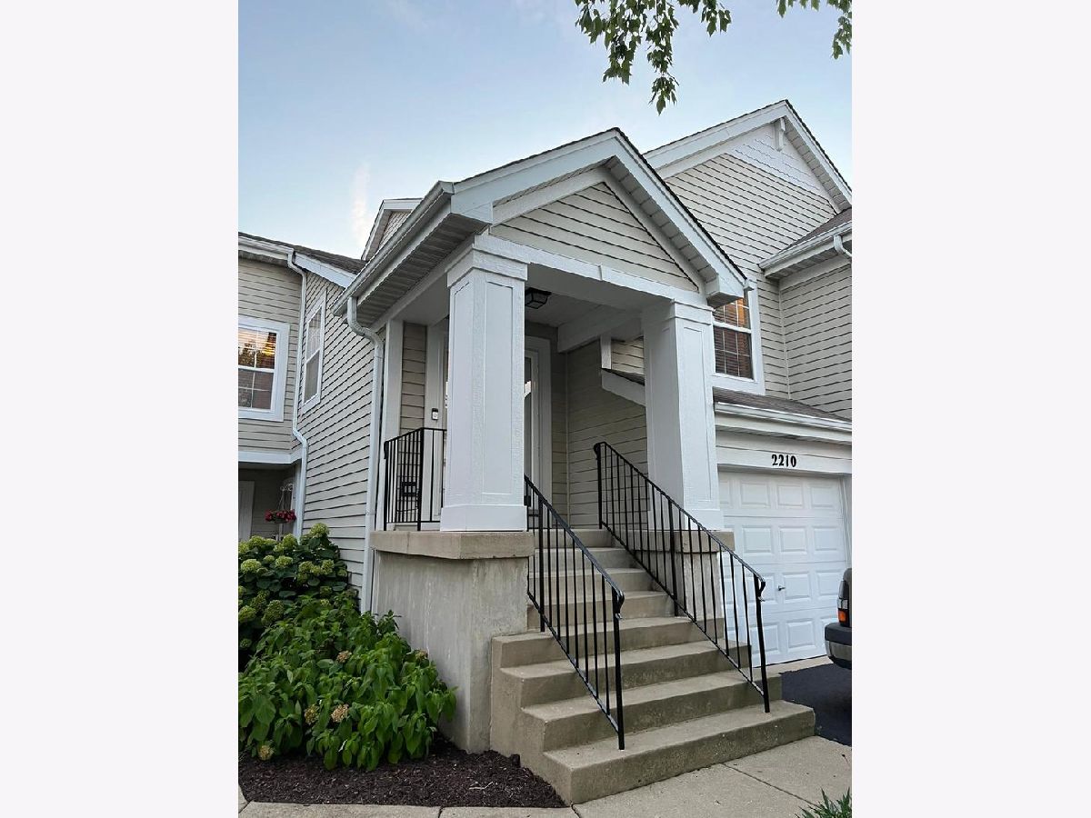 Townhomes Rented Parkside At Countryside Aurora Illinois, 2210 Scott