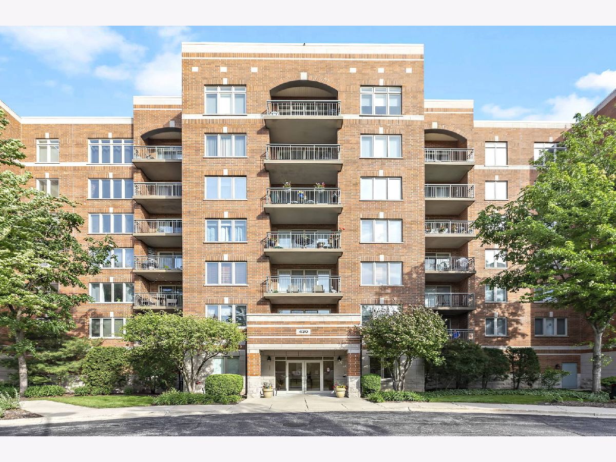 Condos & Townhomes Sold Stone Gate Des Plaines Illinois, 430 Western