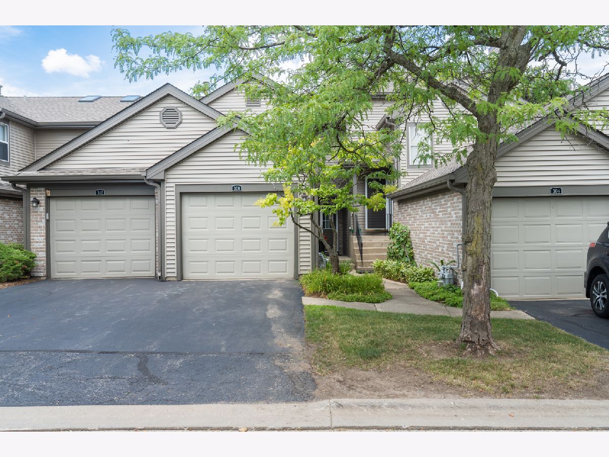Townhomes & Condos Sold Buttercreek Hoffman Estates Illinois, 308 Grissom
