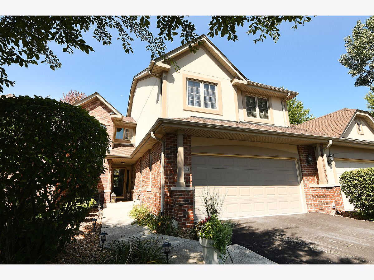 Townhomes & Homes Sold Settlers Pond Frankfort Illinois, 10920 Settlers Pond