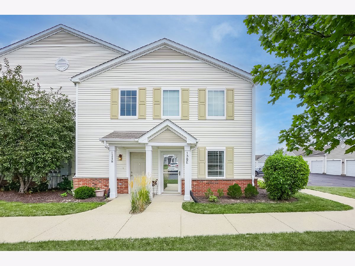 Bristol Bay Yorkville IL, Condos & Townhomes & Homes For Sale & For