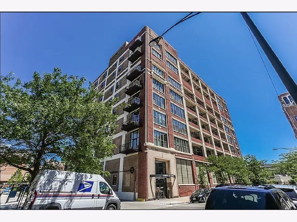 Condominiums Rented Chess Lofts Chicago Illinois, 320 21st
