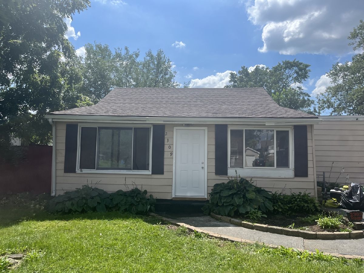  Sold Crest Hill Illinois, 2309 Parkrose