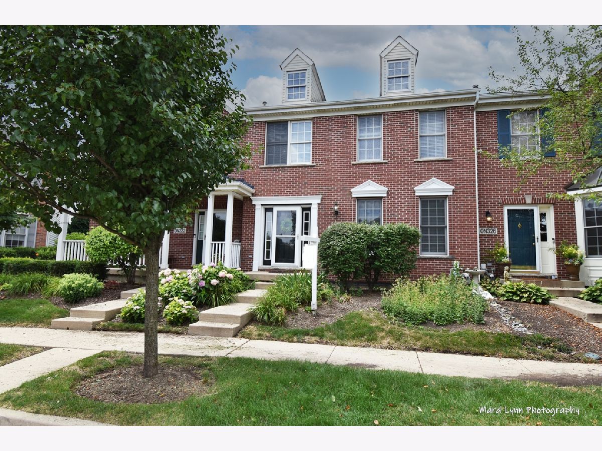 Homes & Townhomes Rented Mill Creek Geneva Illinois, 0N324 Baker