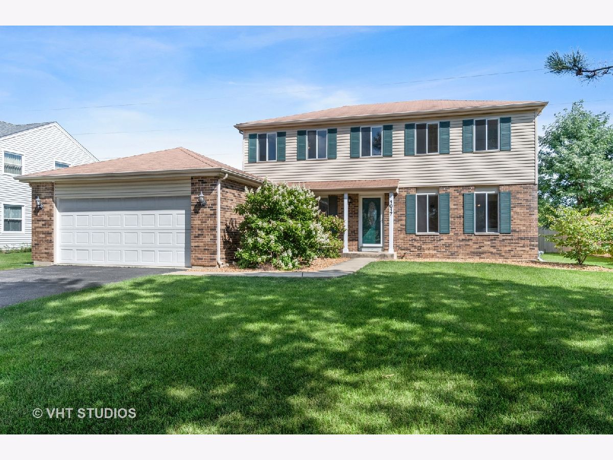 Homes Sold Meadows Naperville Illinois, 1017 Hyde Park