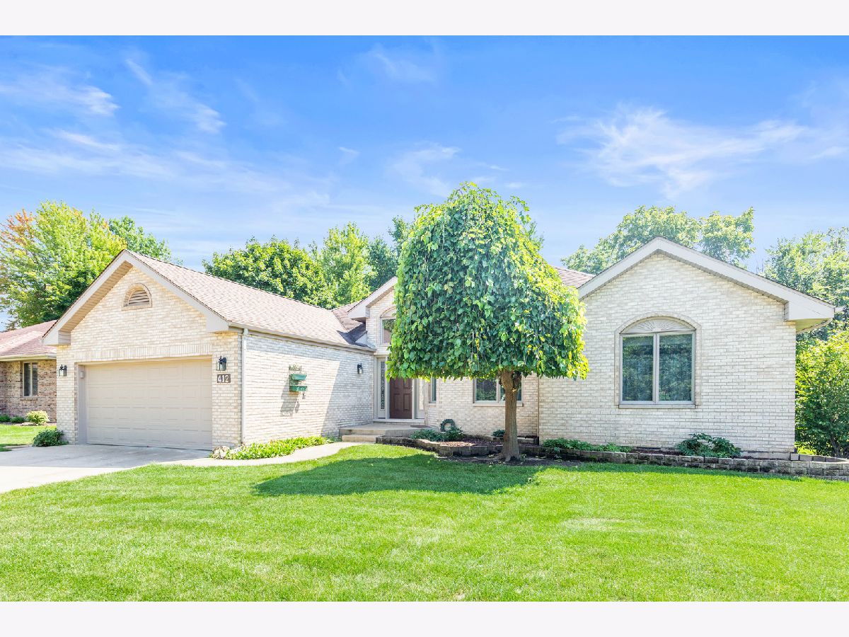 Homes & Townhomes Sold Rivers Edge Minooka Illinois, 412 Rivers Edge