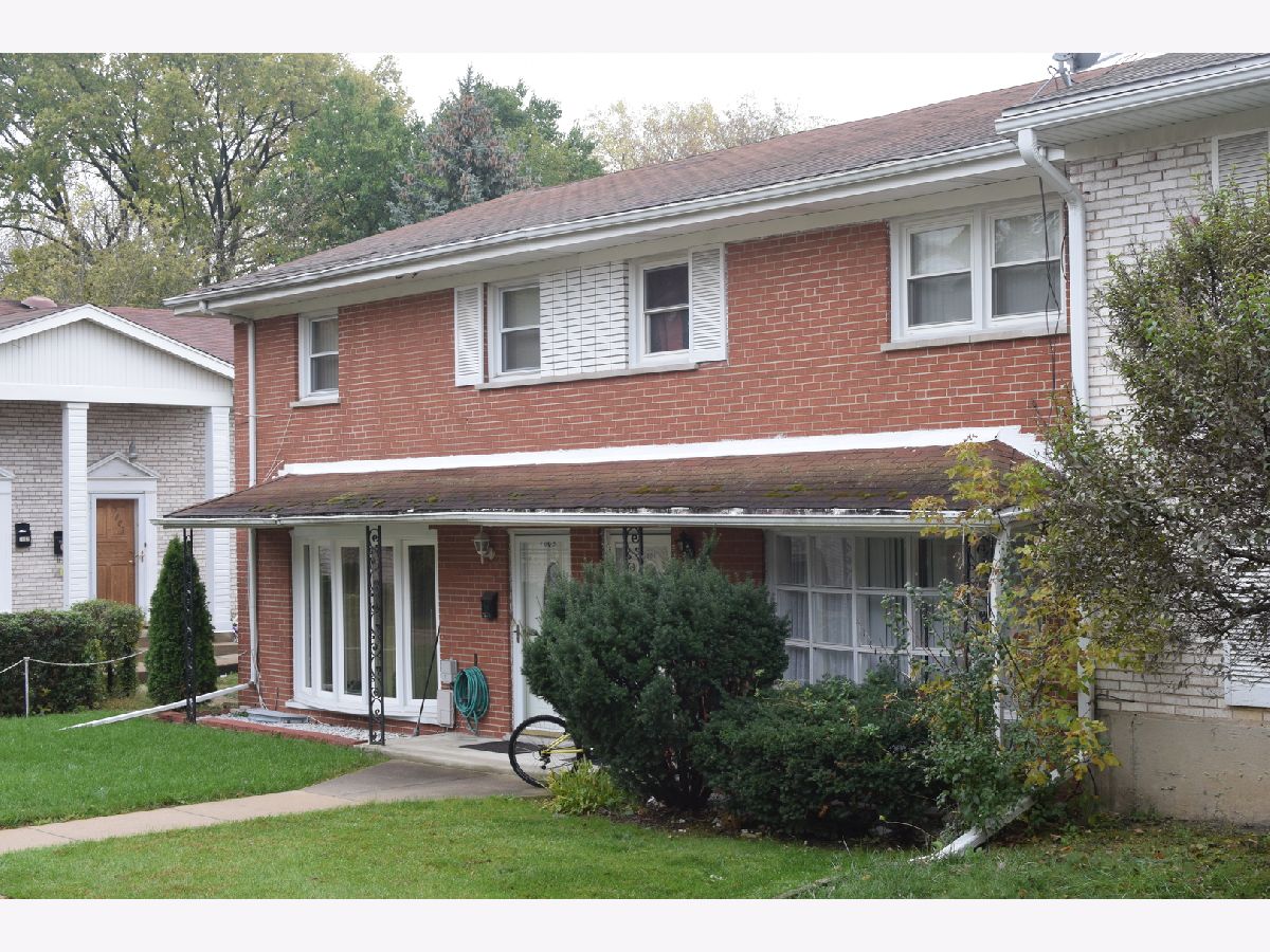 Townhomes & Homes Rented Lawrencewood Garden Niles Illinois, 7801 Nordica