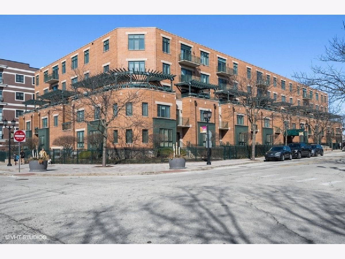 Condos & Townhomes Sold Museum Square Elmhurst Illinois, 131 Adelaide