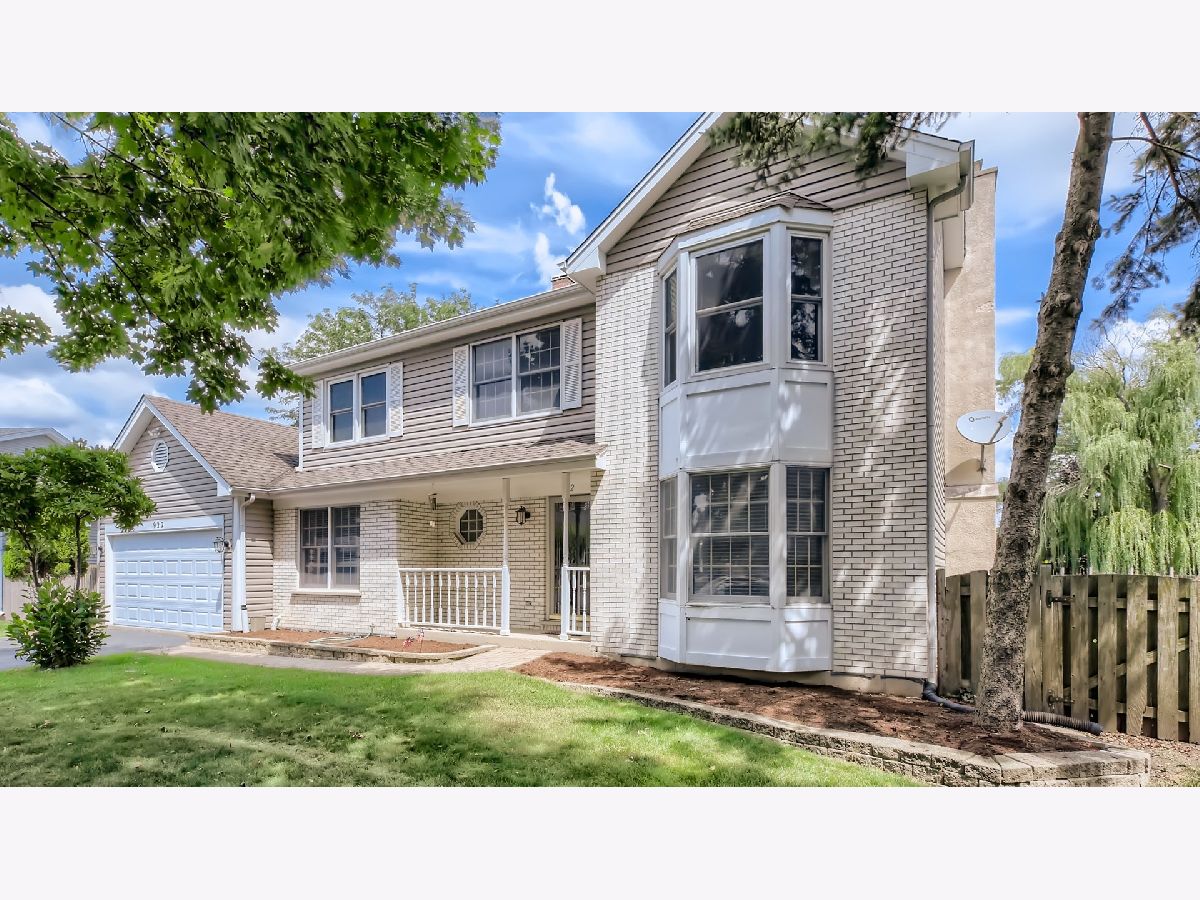 Homes Sold Covington Cove Carol Stream Illinois, 922 Somerset