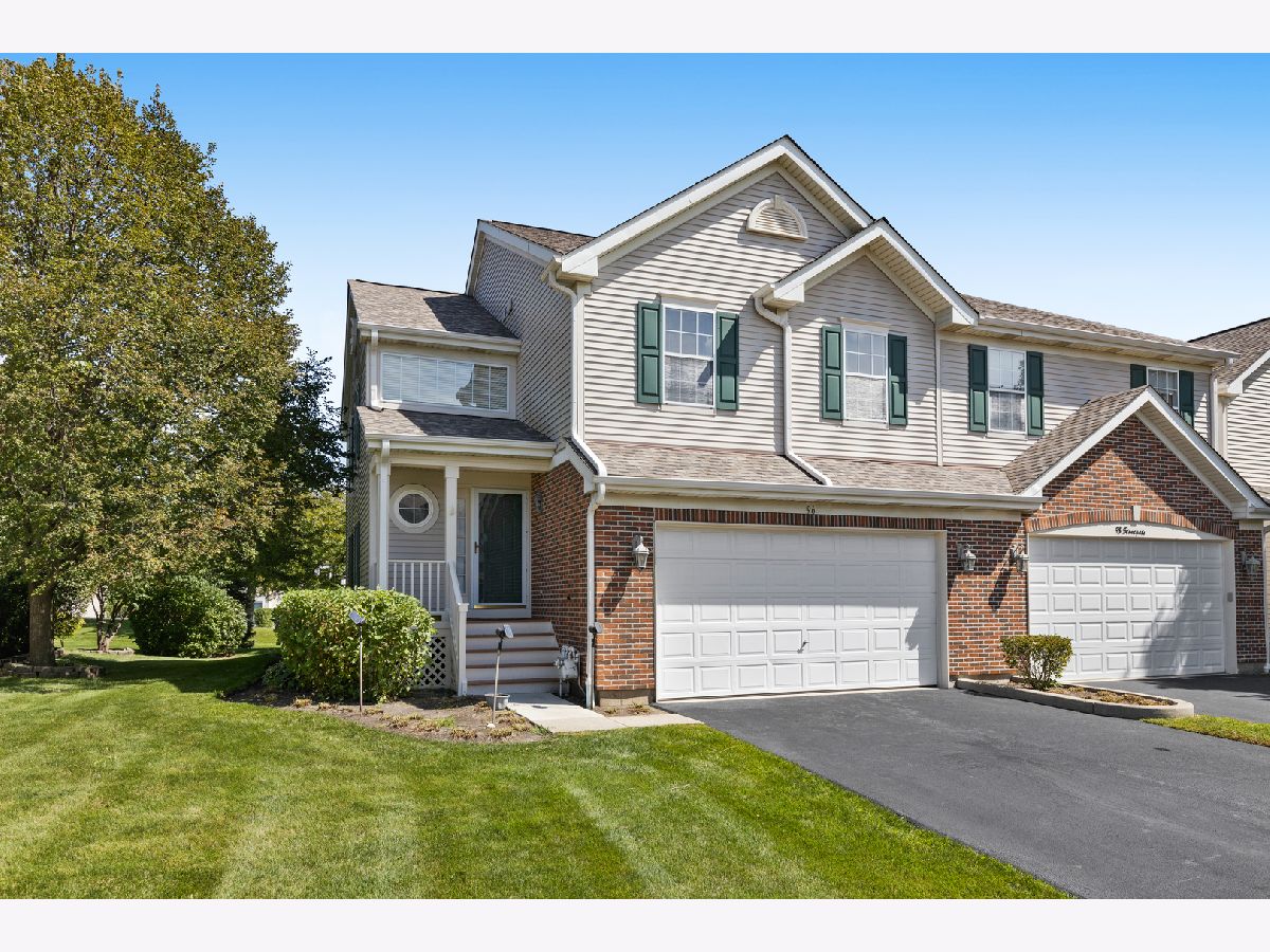 Townhomes & Homes Sold The Highlands Streamwood Illinois, 96 Stonegate
