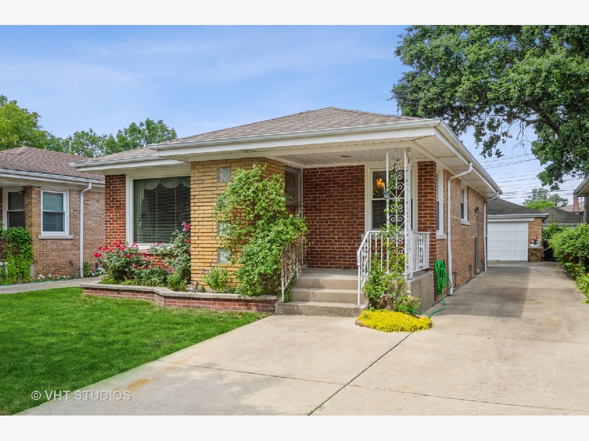 Homes & Condominiums Sold Sauganash Park Chicago Illinois, 4348 Highland