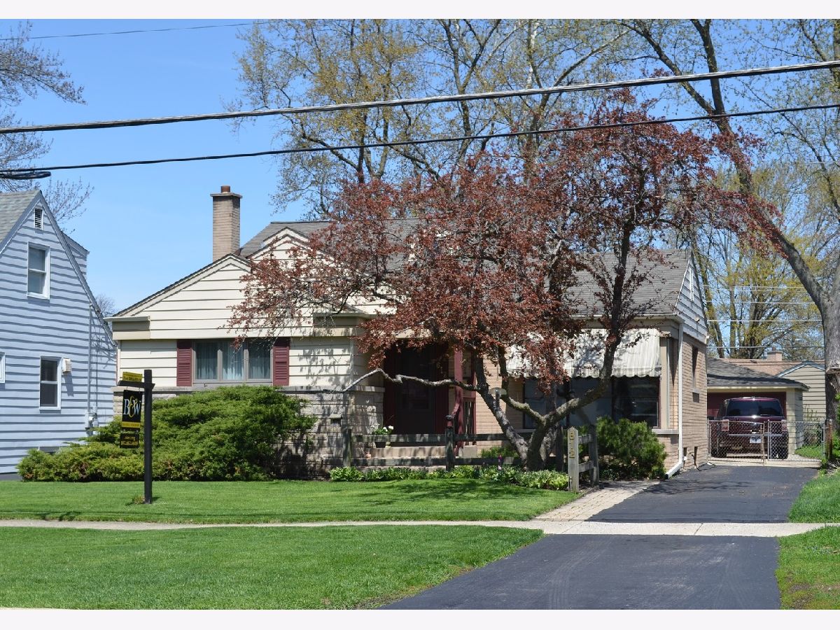 Homes Sold Arlington Greens Arlington Heights Illinois, 612 Oakton