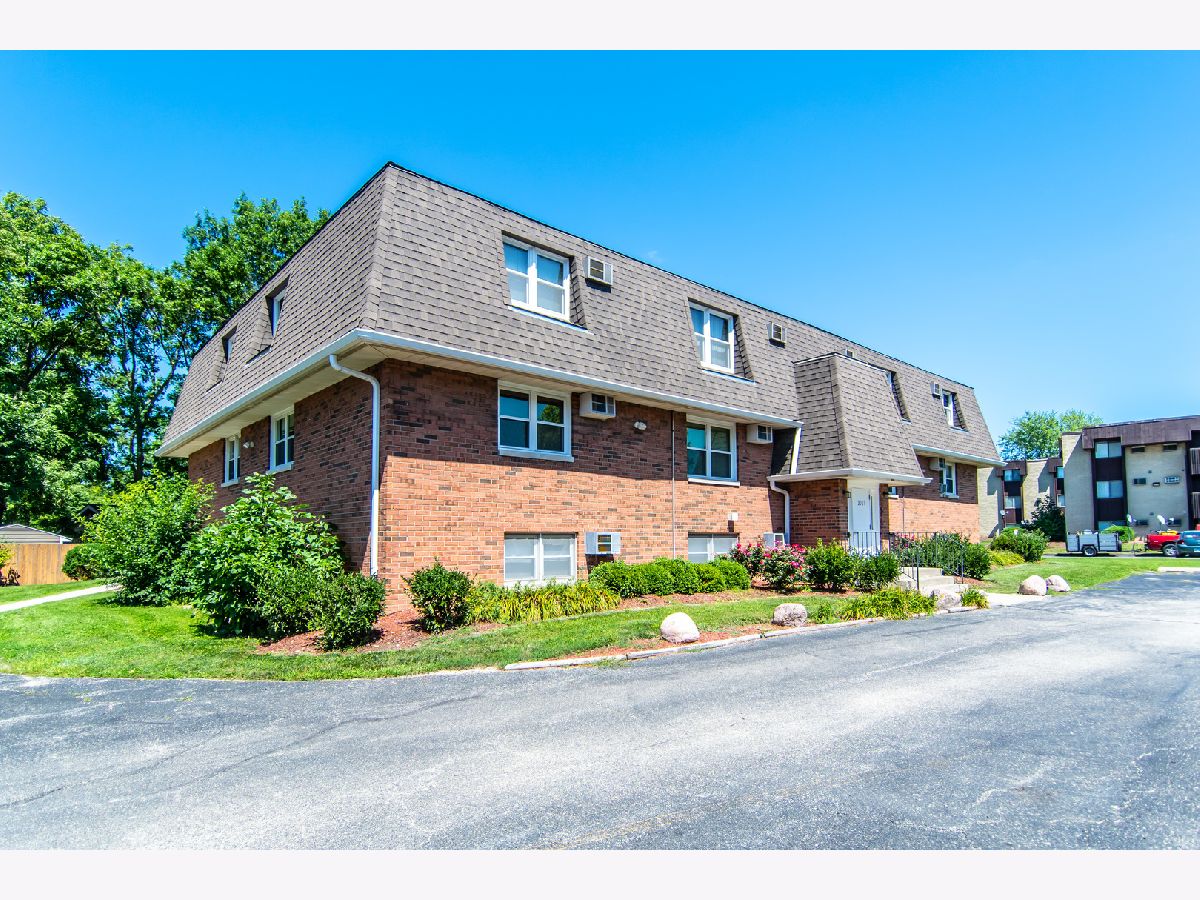 Condos & Townhomes Sold Heritage Manor Joliet Illinois, 3021 Heritage