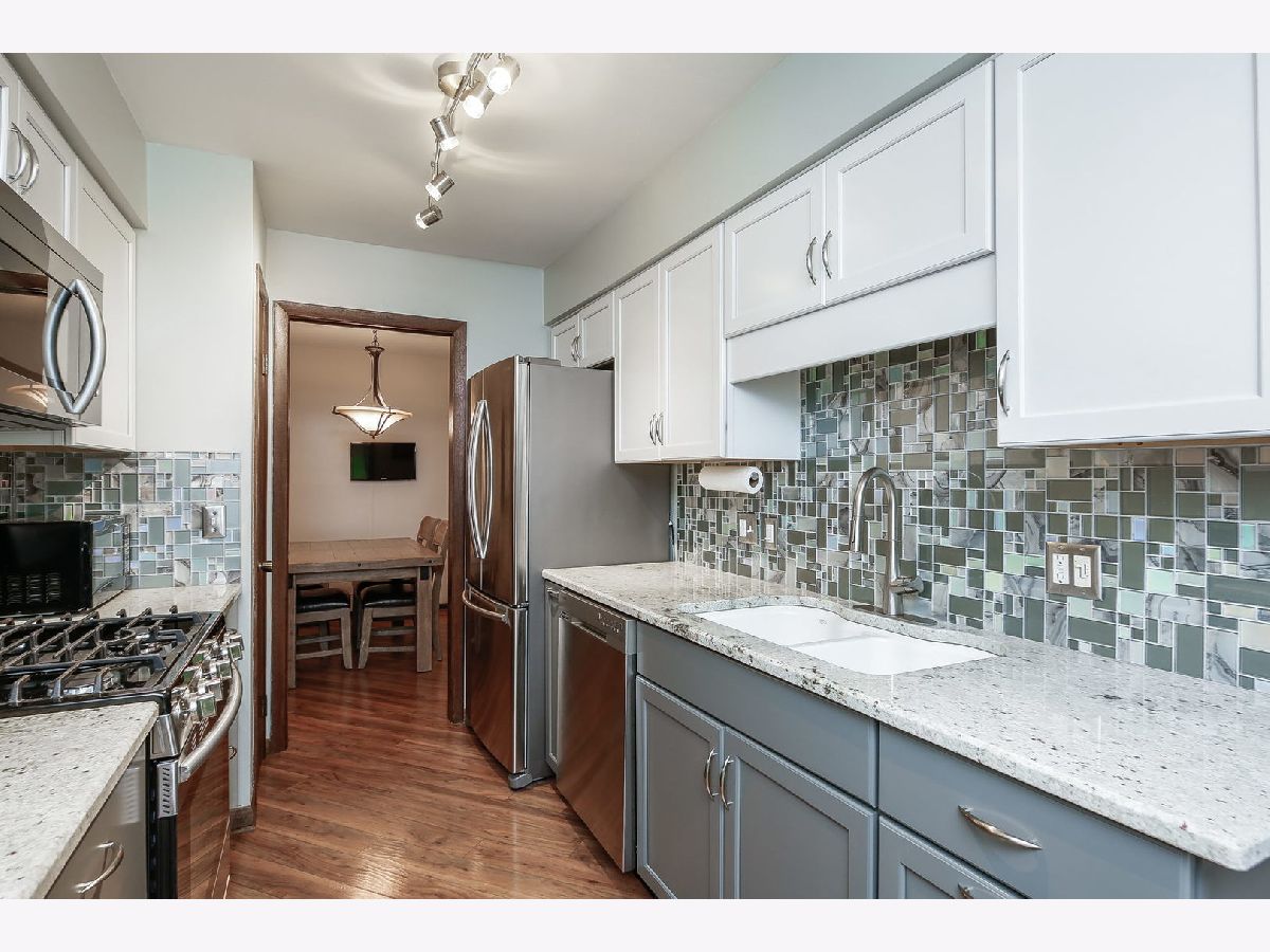 2S416 Emerald Green Drive, Warrenville, Illinois 60555 MLS 11615185