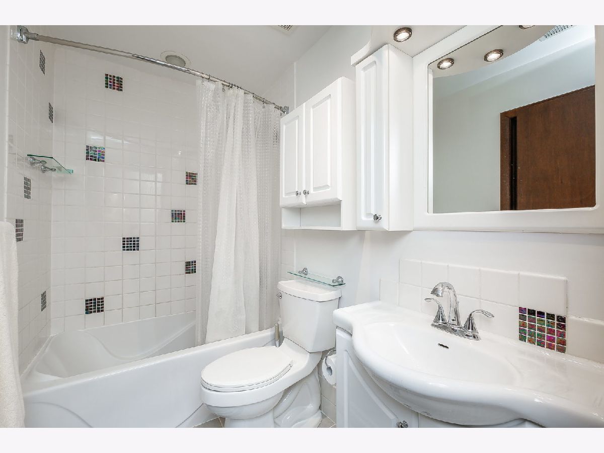 2S416 Emerald Green Drive, Warrenville, Illinois 60555 MLS 11615185