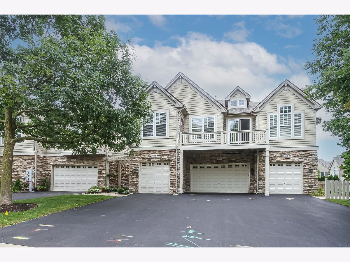 Townhomes & Condos Sold Sunset Ridge Wauconda Illinois, 365 Lake