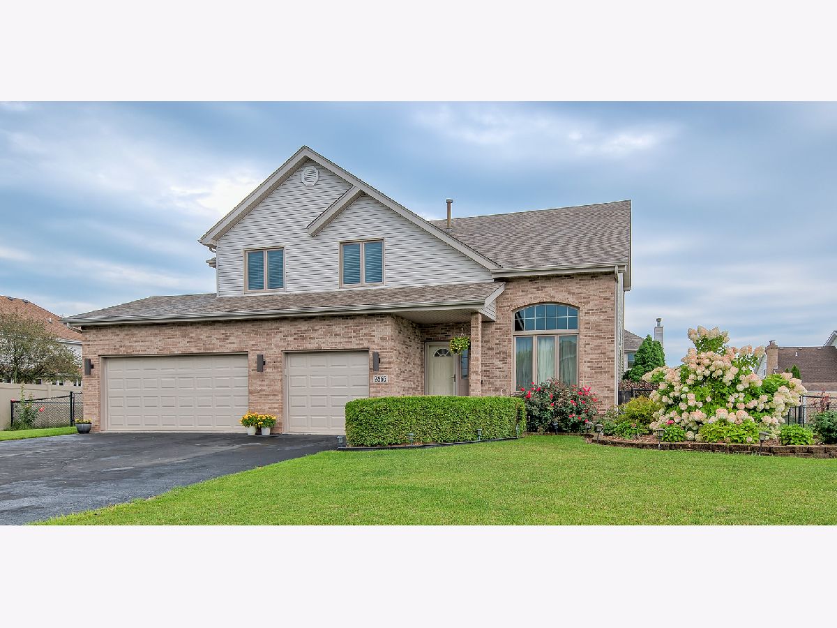 Homes Sold Royal Meadows New Lenox Illinois, 2865 Daniel Lewis