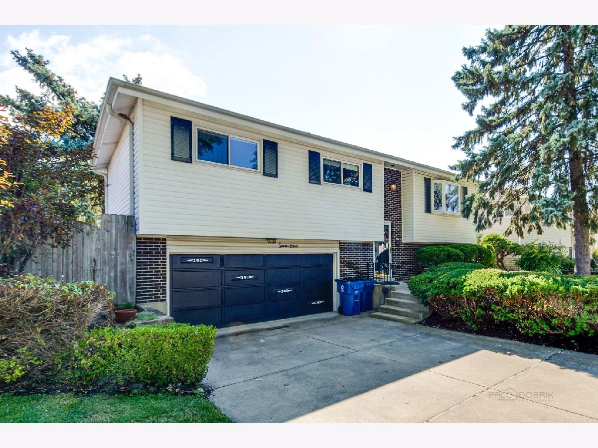 Homes & Townhomes Sold Highview Park Addison Illinois, 17 Evergreen