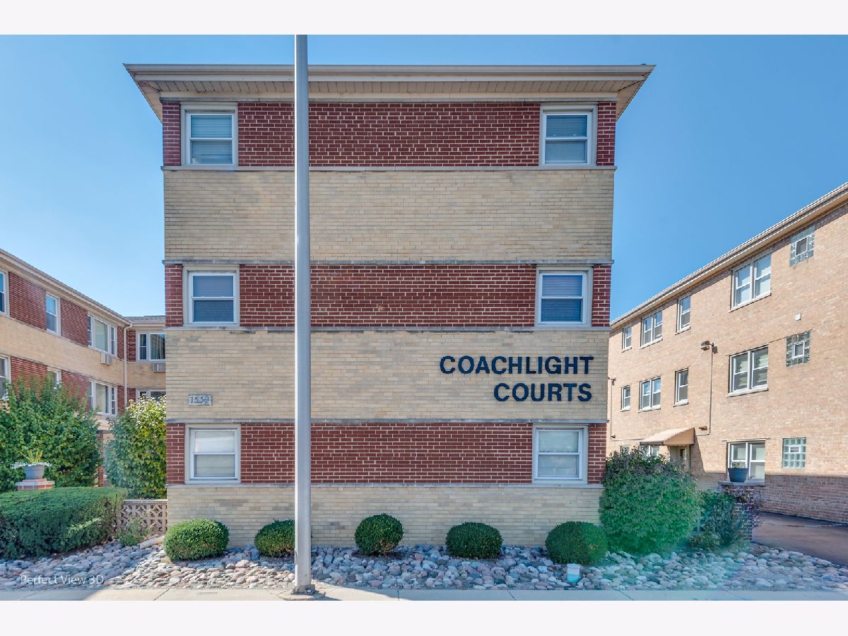 Condominiums Sold Coachlight Condos Forest Park Illinois, 1539 Harlem