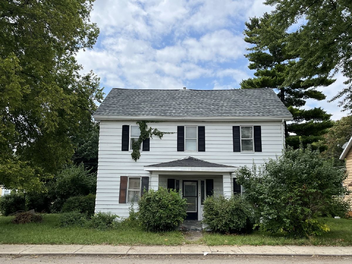  Sold Lacon Illinois, 203 Main