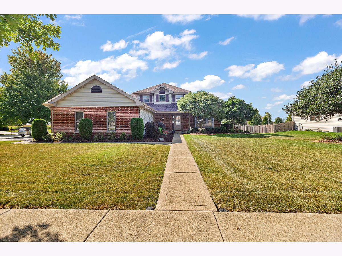 Homes & Townhomes Sold Gull Landings Peotone Illinois, 1000 Heron