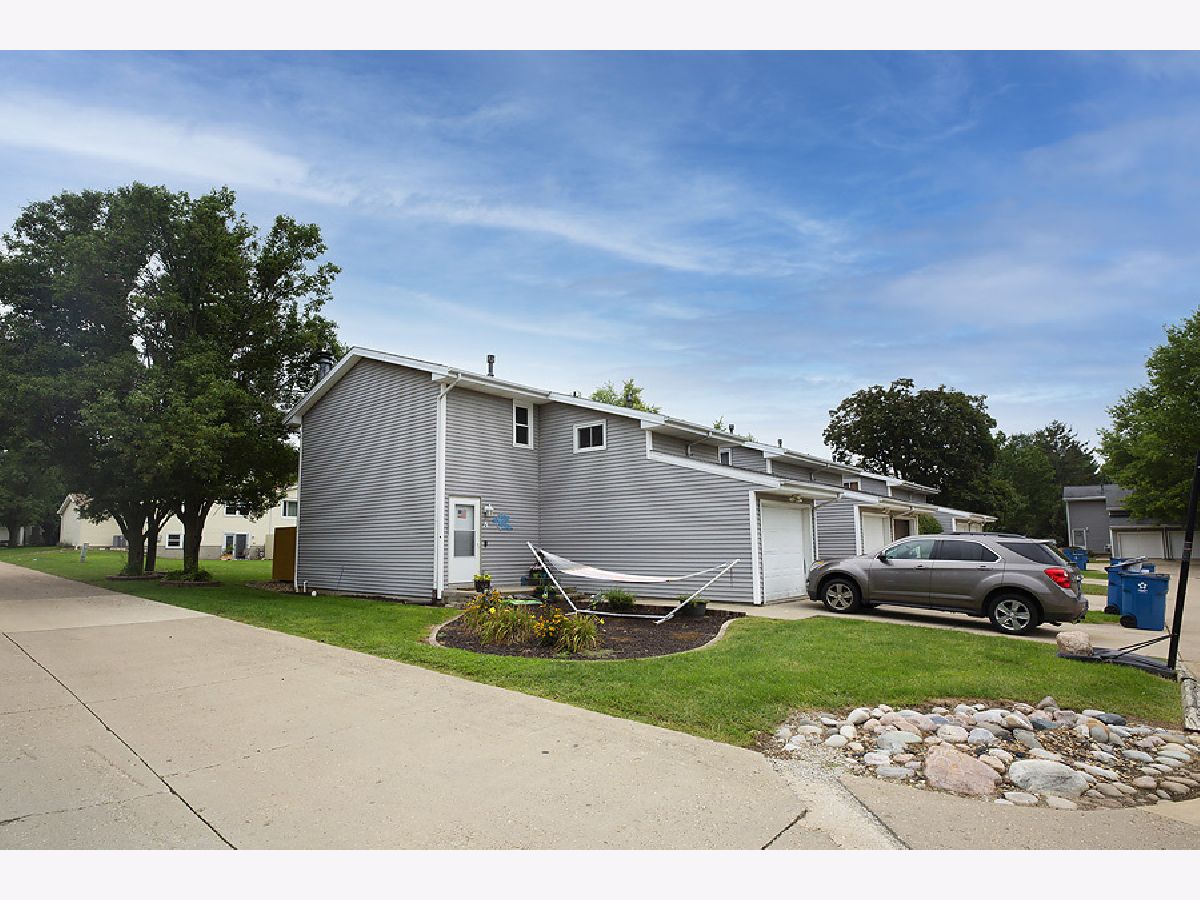 Condos & Townhomes Sold Landmark Normal Illinois, 1564 Hunt