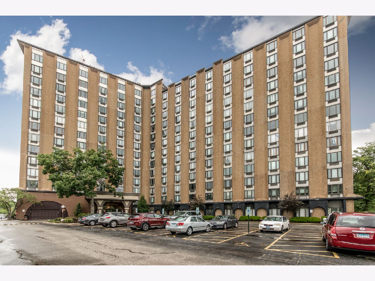 Condominiums Sold Renaissance Place Palatine Illinois, 1 Renaissance