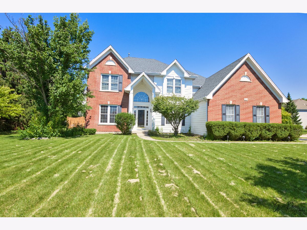 Homes Sold Tunbridge Algonquin Illinois, 2 Brindlewood