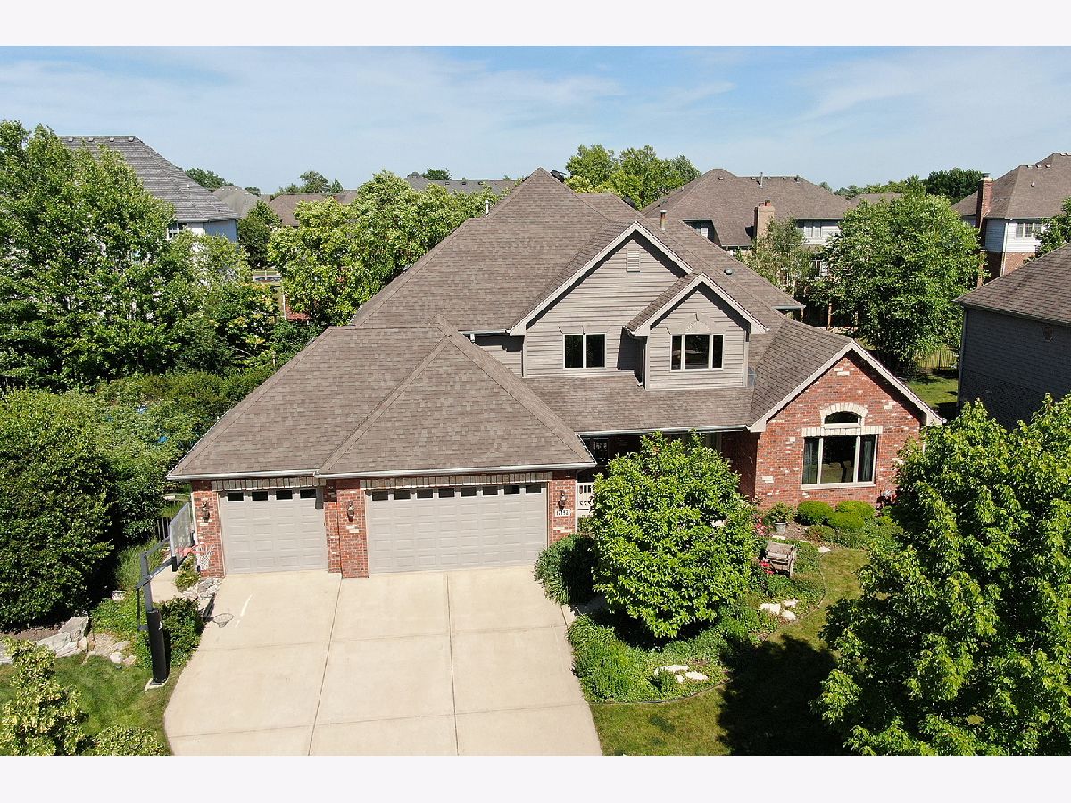 Homes Sold Deer Point Estates Orland Park Illinois, 17137 White Deer