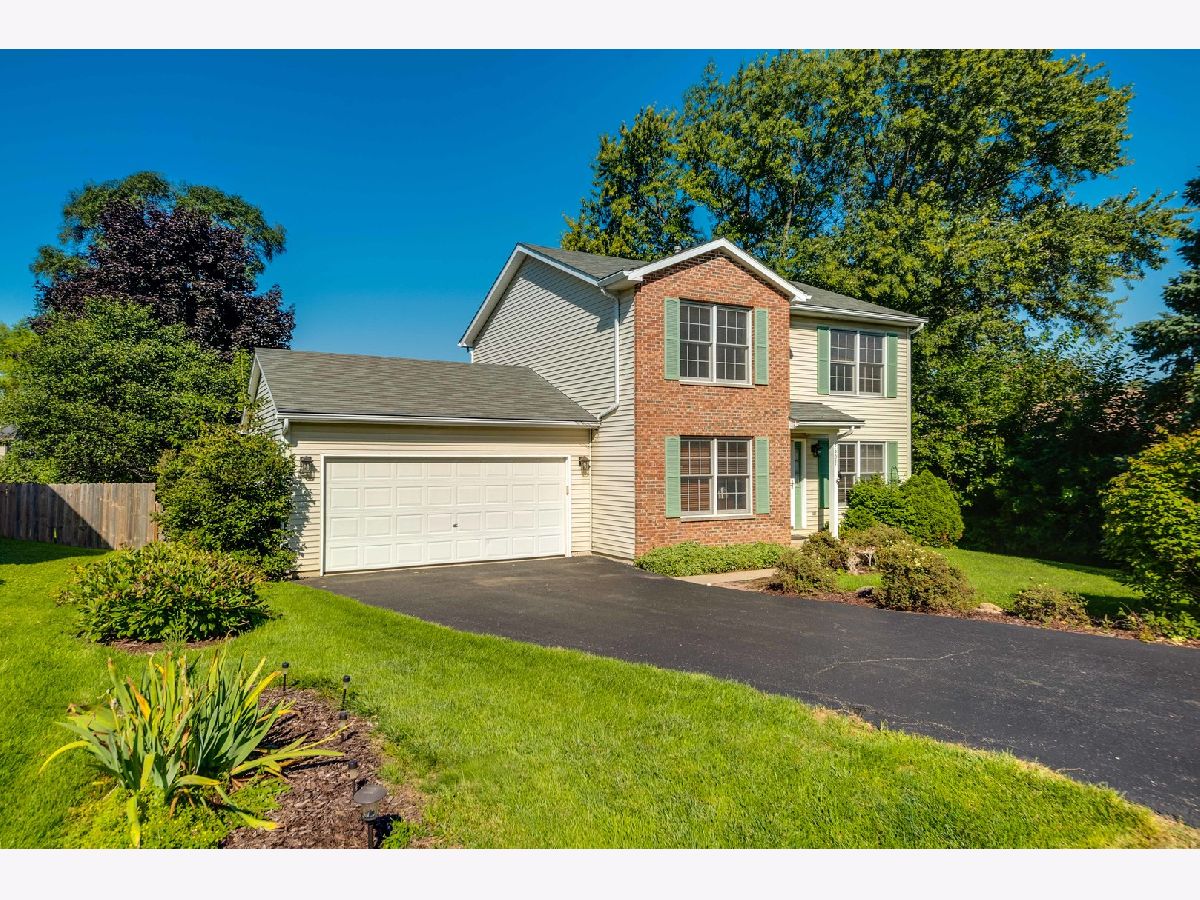 Homes Sold Silver Lake Cary Illinois, 6601 Wander
