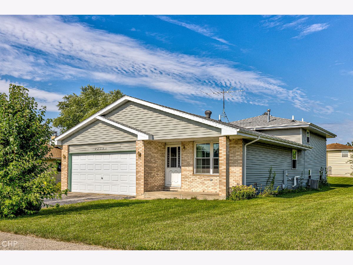 Homes Sold Carolina Sauk Village Illinois, 22340 Prairie