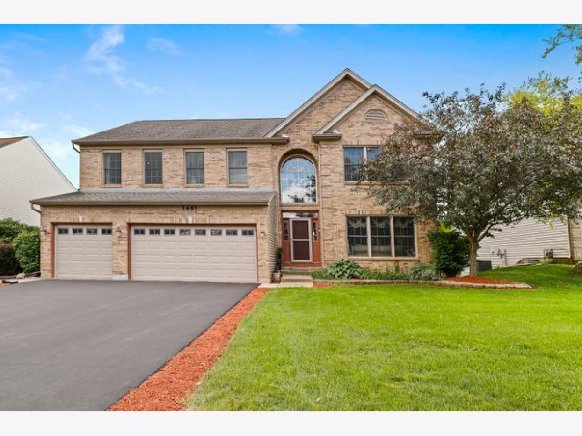 Homes Sold Brittany Hills Algonquin Illinois, 1481 Boulder Bluff