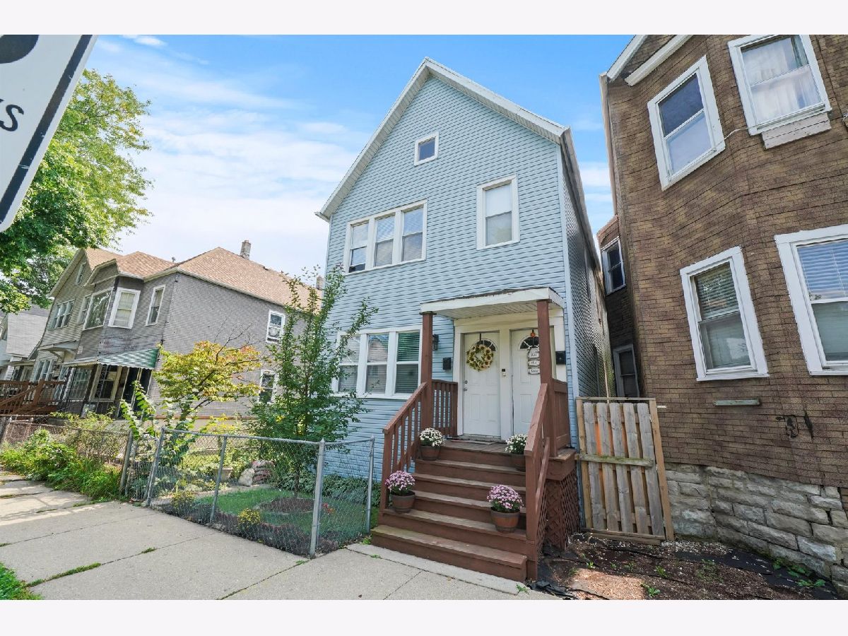 Homes & Condos & Townhomes Sold Canaryville Chicago Illinois, 733 47th
